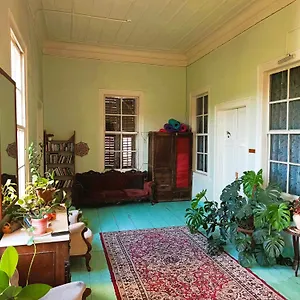 伊兹密尔莲园旅舍 旅馆 伊兹密尔